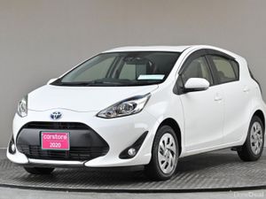 Toyota Aqua 1.5 VVT-i HYBRID **BI-TONE INTERIOR**A - Image 3