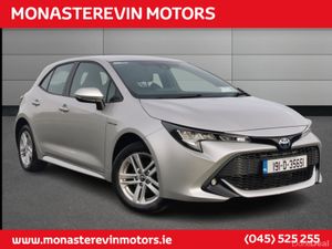 Toyota Corolla LUNA H/B 4DR AUTO HYBRID - Image 2