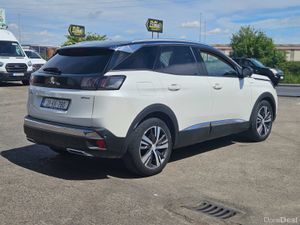Peugeot Allure 3008 HYBRID2 PHEV - Image 2