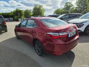 Toyota Corolla 1.33 Luna 4DR - Image 2