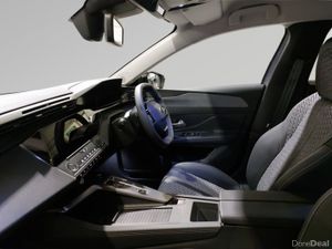 Peugeot 308 1.2 MHEV 145BHP e-DCS6 Allure - Image 3