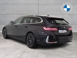 BMW i5 eDrive40 Sport Edition Touring - Image 3