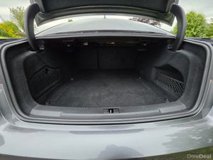 Audi A6 2016 Sline black edition manual - Image 2