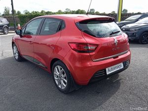 Renault Clio ONLY 23200 KMS / 1.2 16V 75 DYNAMIQUE - Image 2