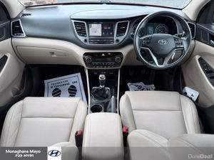 Hyundai Tucson EXECUTIVE 1.7 DIESEL 5DR - Image 2