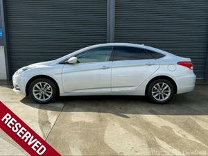 Hyundai i40 1.7 CRDI SE NAV BL/DR 141 4DR 141PS - Image 4