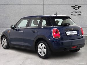 Mini Cooper 5-Door One - Image 3
