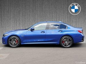 BMW 3-Series 330e M Sport Saloon - Image 4