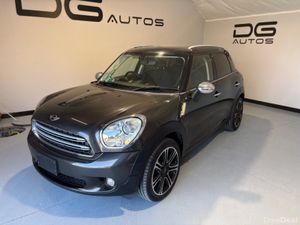 Mini Countryman COOPER- LOW KMS - GOOD SPEC - NEW - Image 3
