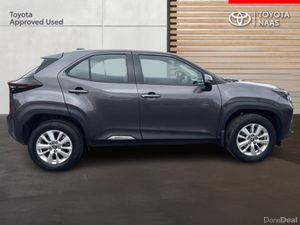 Toyota Yaris Cross YARIS CROSS LUNA - Image 3