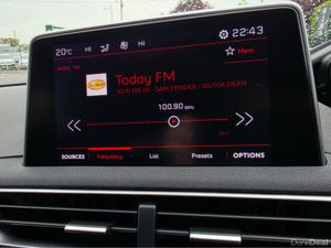 Peugeot 5008 GT LINE 7 SEATER - QUILTED LEATHER SE - Image 3