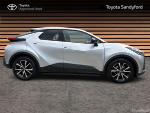 Toyota C-HR HYBRID SPORT // SIDE STEPS // APPLE CA - Image 3