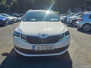 Skoda Octavia 2020 COMBI Soleil 1.5TSI 150HP - Image 3