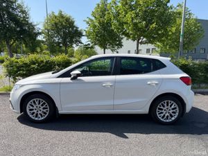SEAT Ibiza 1.0 MPI 80HP SE 5DR - Image 2