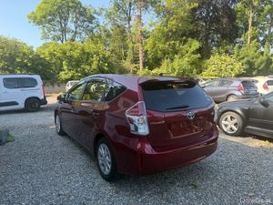 Toyota Prius leather seats - Image 4