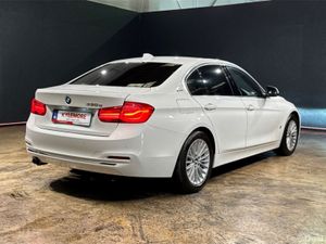 BMW 3-Series HYBRID 330E LUXURY - FULL BROWN LEATH - Image 4