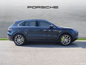 Porsche Cayenne E-Hybrid - Image 4