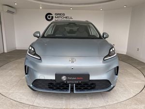 MG MG4 118kW Premium Long Range 54kWh 5dr Auto - Image 2