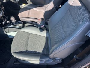 Opel Astra 2008 - Image 2
