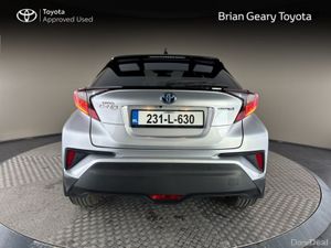 Toyota C-HR HYBRID SPORT BI-TONE - Image 4