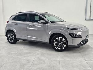 2023 Hyundai Kona ULTIMATE 64KwH - Leather, Sunroo - Image 3