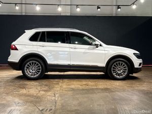 Volkswagen Tiguan 2.0 AUTOMATIC TDI 4MOTION - AFTE - Image 3