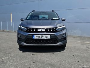 Dacia Sandero Stepway STEPWAY Essential TCe 110 E0 - Image 3