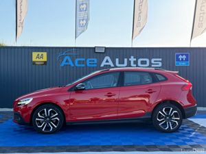 Volvo V40 CROSS COUNTRY - 2.0L DIESEL - AUTO - 12M - Image 4