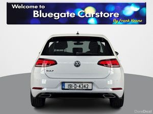 Volkswagen Golf R-LINE EXTERIOR 1.0 M NEW ALLOYS** - Image 4