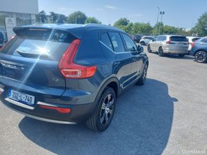 Volvo XC40 T3 INSCRIPTION 5DR AUTO - Image 3