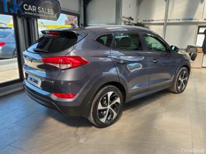 18 HYUNDAI TUCSON  EXECUTIVE SE - Image 2