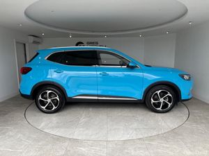 MG HS 1.5 T-GDI PHEV Trophy 5dr Auto - Image 4