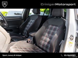 Volkswagen Golf GTI Performance - Image 3