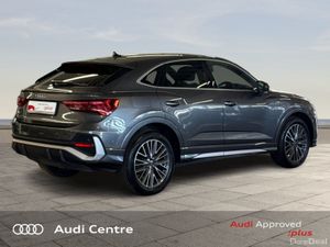 Audi Q3 45 TFSI E S Tronic S line - Image 4