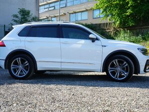 2018 VW Tiguan R-Line 4 Motion - Image 3