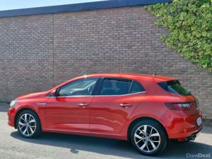 Renault Megane DYNAMIQUE S NAV FINANCE AVAILABLE - Image 3
