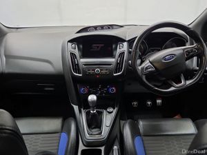 Ford Focus ST 2.0L Turbocharged 250BHP ST2 - Image 4