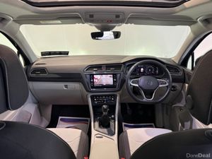 Volkswagen Tiguan ELEGANCE 2.0 TDI MANUAL 6SPEED F - Image 3