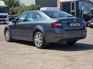 Skoda Octavia 1.0 TSI Ambition - Image 4