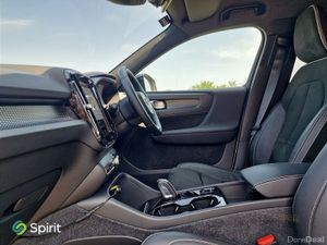 Volvo XC40 T5 Plug In Hybrid (262hp) R-Design Pro, - Image 4