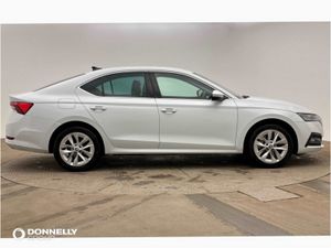 Skoda OCTAVIA Hatchback SE L - Image 4