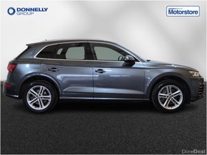 Audi Q5 Diesel Estate S Line - Image 3