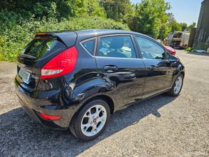 Ford Fiesta 2012 1.2 zetec only 75k one owner - Image 4