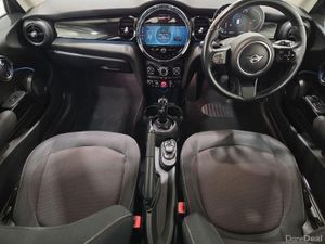 Mini Cooper 3-Door Cooper Classic - Image 4