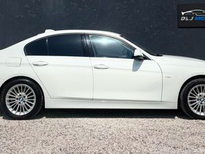 BMW 320D 2.0 Luxury 2015 - Image 3