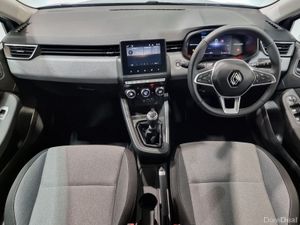 Renault Clio ** EVOLUTION ** 1.0TCe ** 90BHP ** MA - Image 2