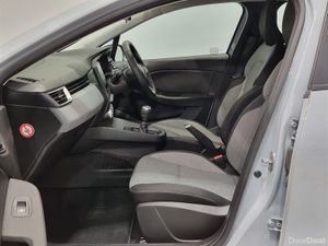 Renault Clio ** EVOLUTION ** 1.0TCe ** 90BHP ** MA - Image 4