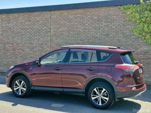 Toyota RAV4 2.0 D-4D LUNA FINANCE AVAILABLE - Image 2