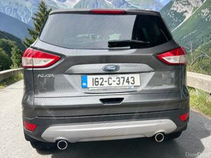 Ford Kuga 2016 - Image 4