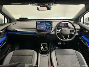 Volkswagen ID.4 Match Pro Performance 77kWh 286BHP - Image 4